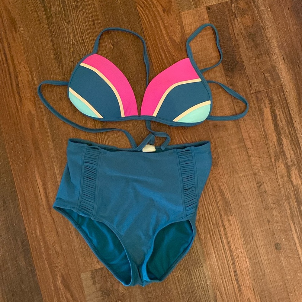 Women’s Swimsuit
